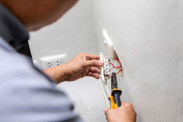 Best Commercial Electrician Services  in Carlyss, LA
